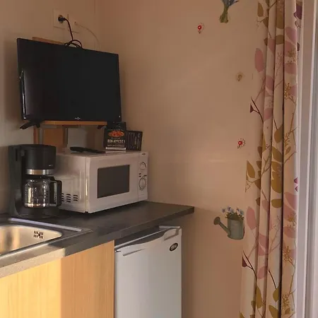 Mobil-home Cosy Avec Clim - 2 Pers. - Api-1-52-2328 Camping Angicourt