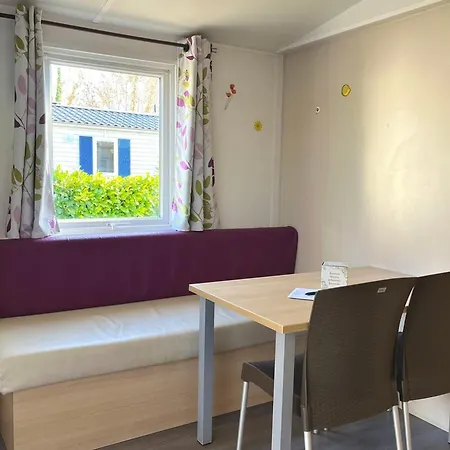 Camping Mobil-home Cosy Avec Clim - 2 Pers. - Api-1-52-2328 *