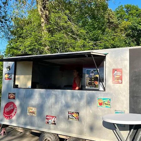 Mobil-home Cosy Avec Clim - 2 Pers. - Api-1-52-2328 * Angicourt
